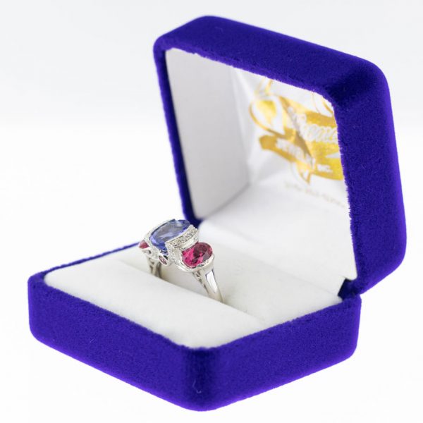 Athena ring white gold tanzanite side view
